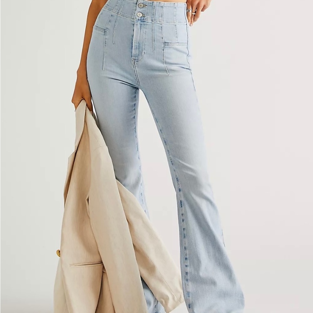 We the free jayde flare jeans size 31